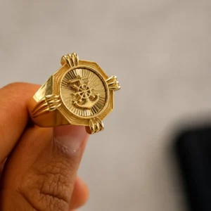 Anchor Claw Signet Ring