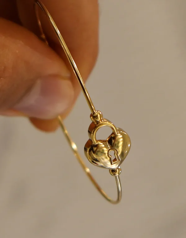 Heart Padlock Bangle