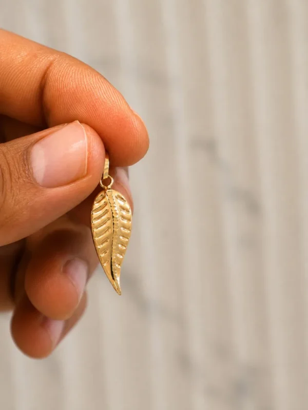 Leaf Pendant