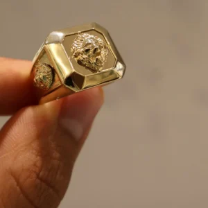 Lion Head Square Signet Ring