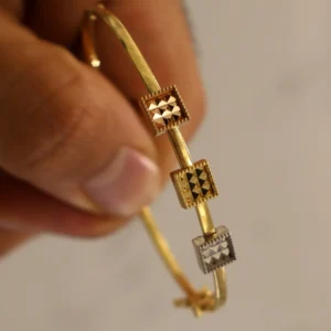 Tri-Colour Pyramid Bangle