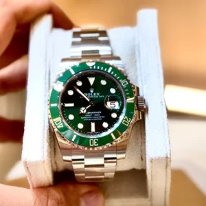 Rolex Submariner Date "Hulk"