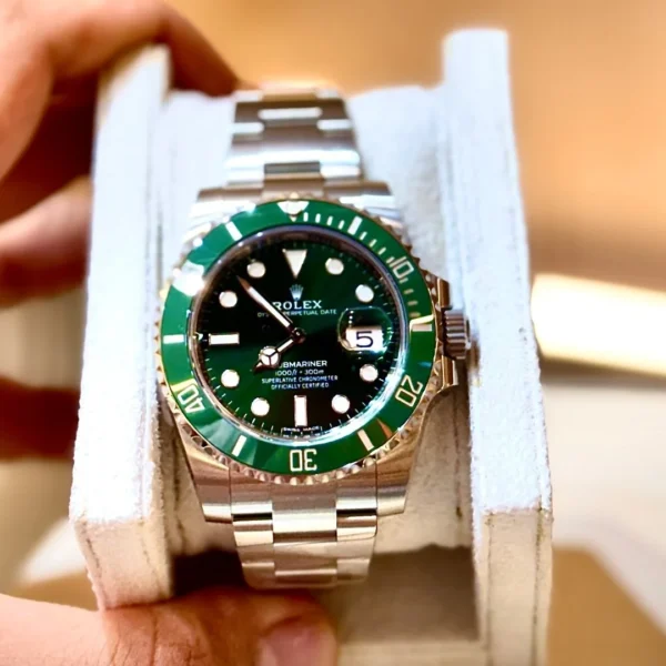 Rolex Submariner Date "Hulk"